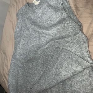 H&M sweater vest with slits